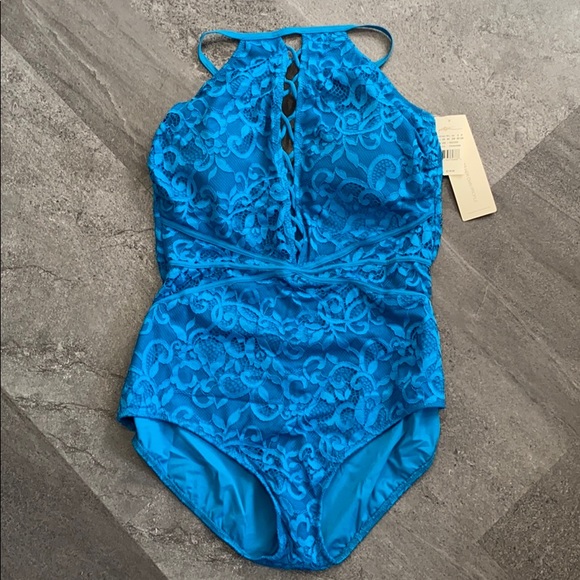 Gorgeous one piece swimsuit😻 lace &crisscross - Picture 3 of 14
